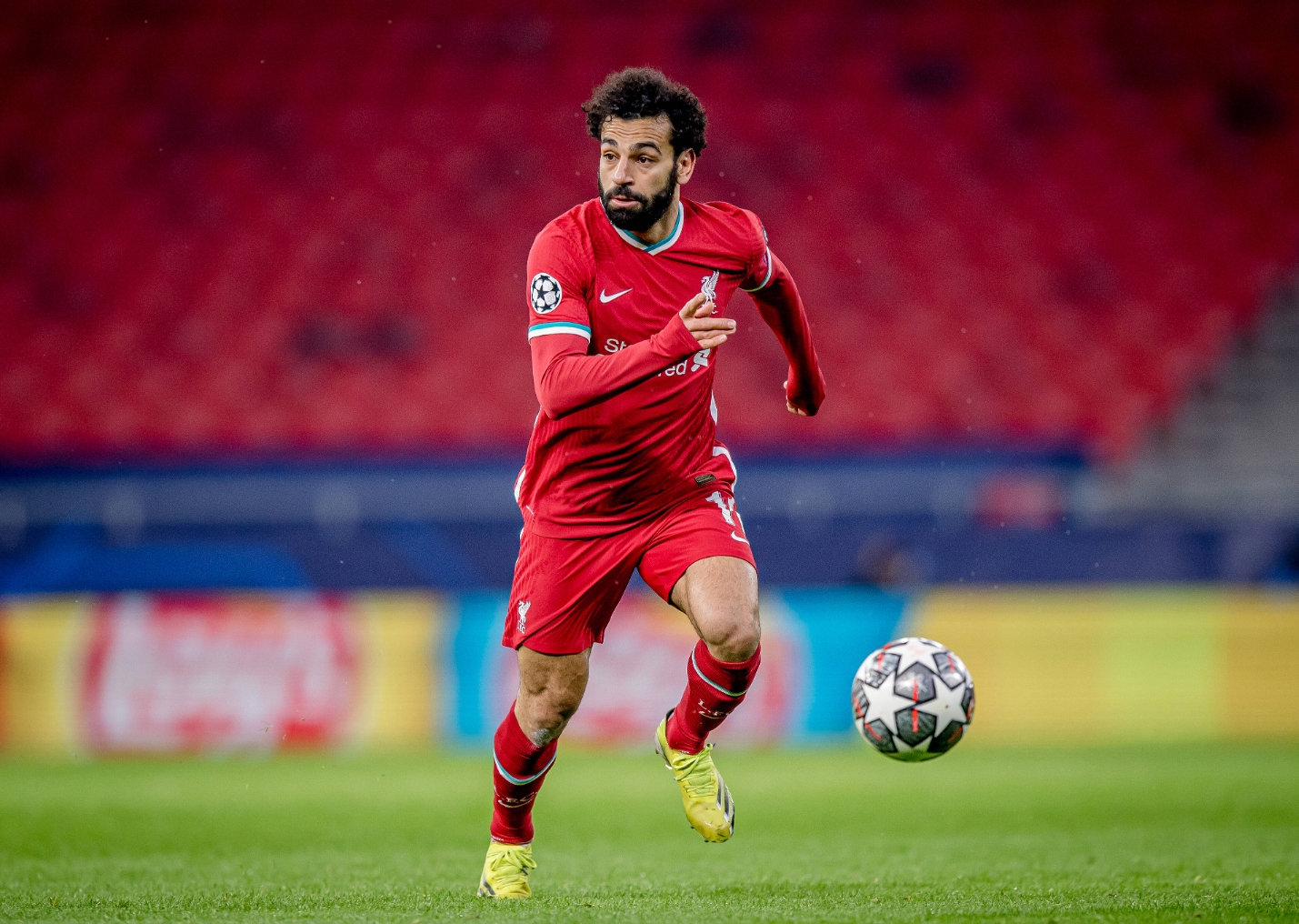 C7娱乐下载官网-利物浦大将回归：萨拉赫恢复状态助攻