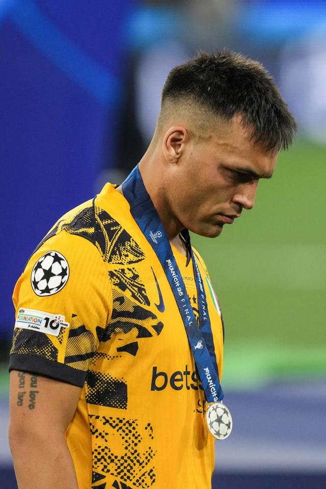 c7-包含法国队伤病潮涌现，主帅忧心重重的词条