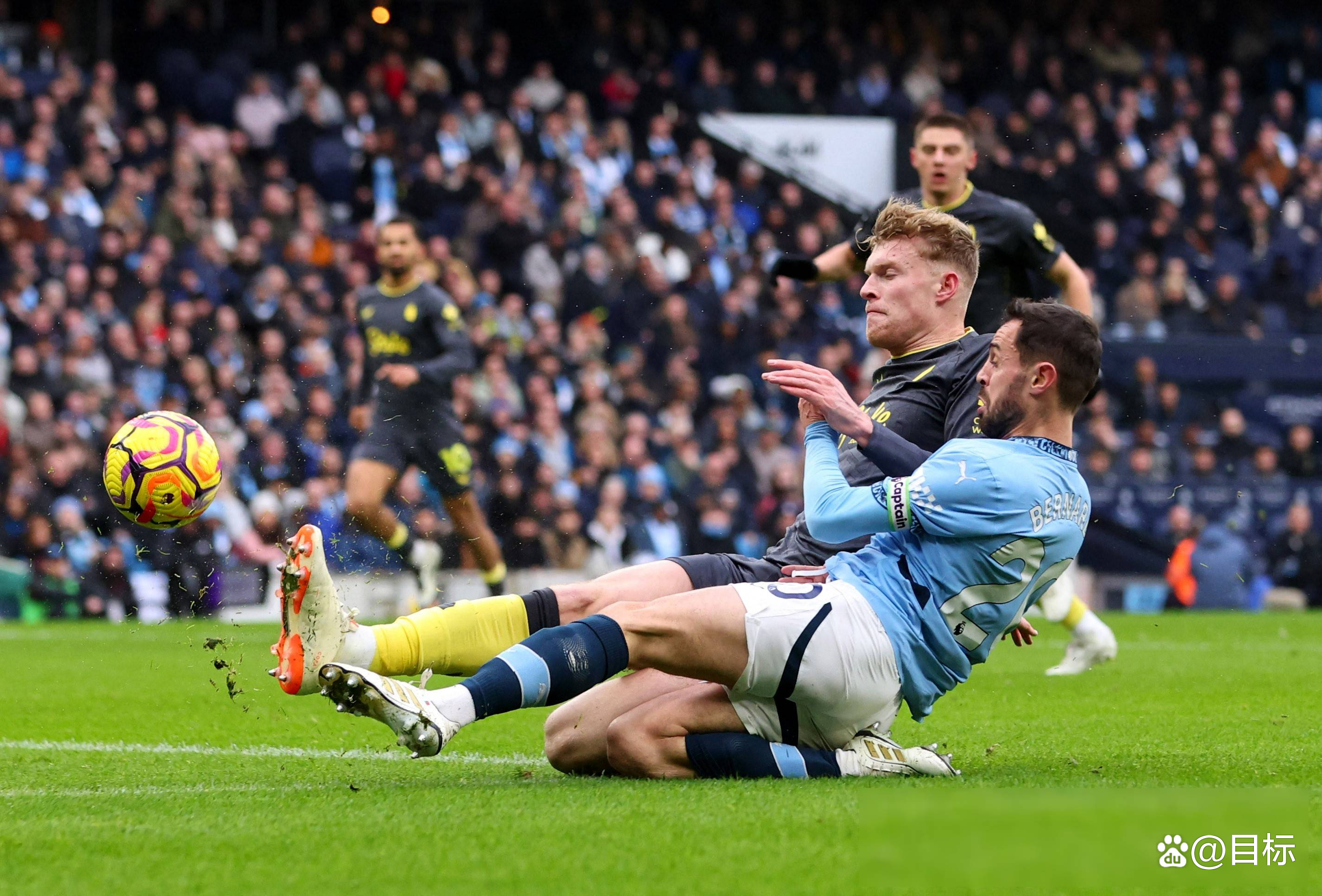 C7娱乐下载官网-关于曼城客场遭逢惊险，瓜迪奥拉反省队伍不足的信息