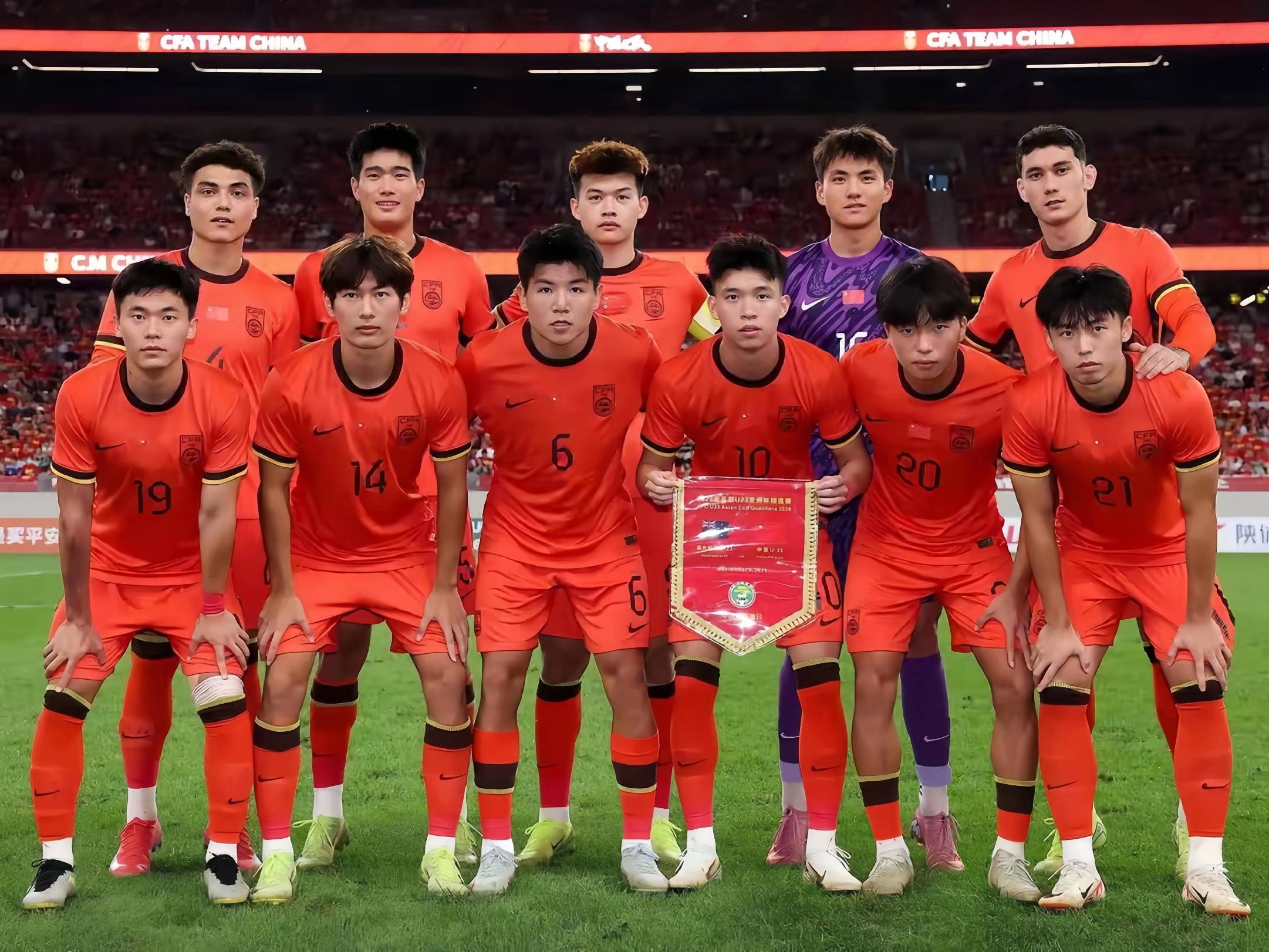 国内俱乐部在国际比赛中展现出色实力强劲(国内俱乐部在国际比赛中展现出色实力强劲的英文)